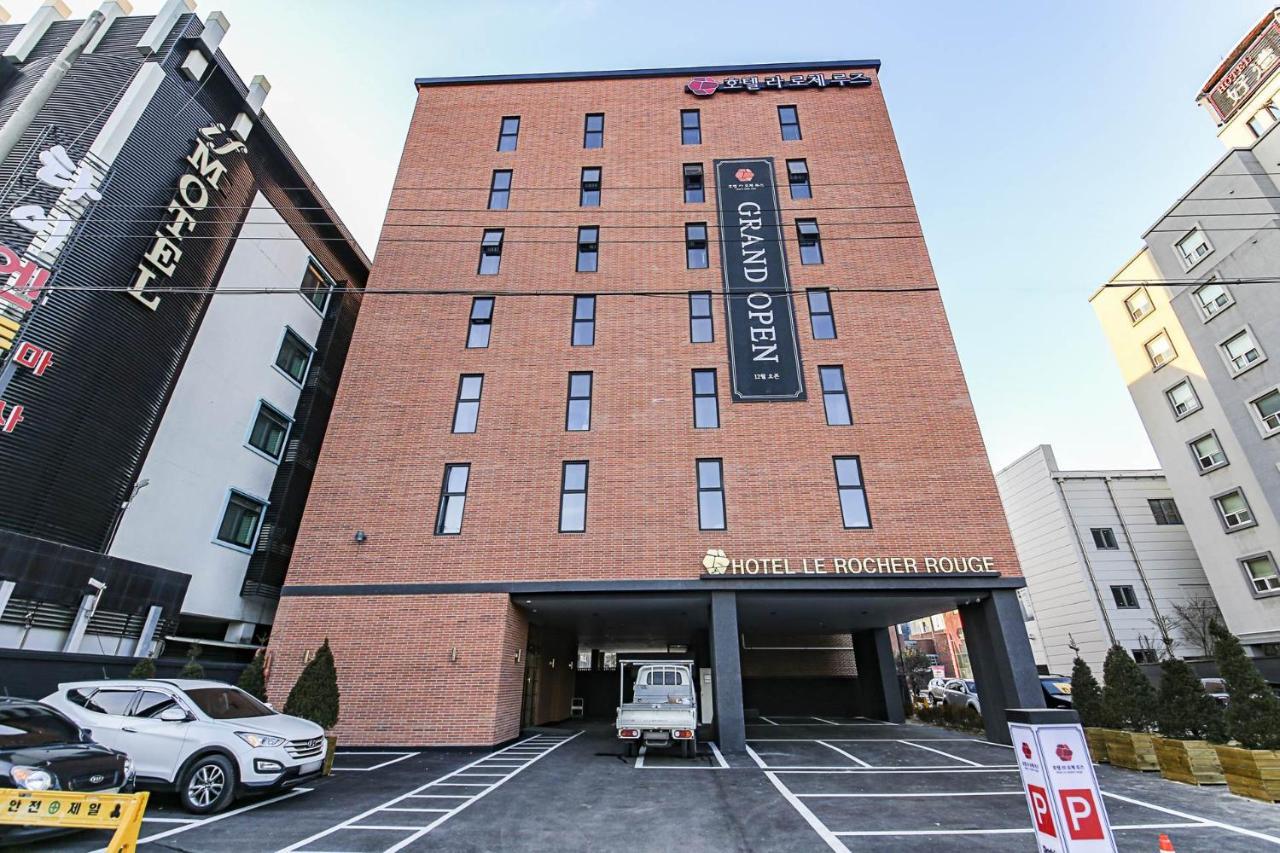 Lerocherrouge Hotel Chuncheon Extérieur photo