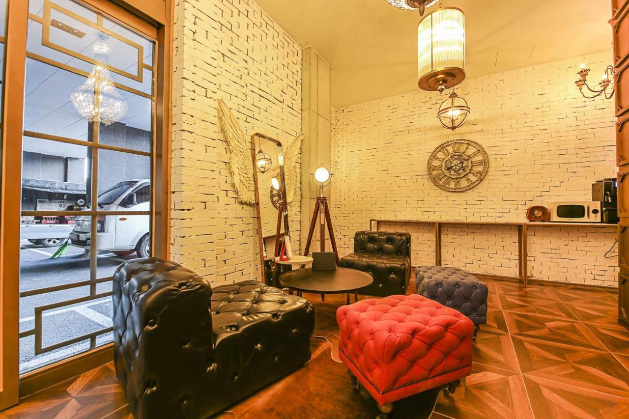 Lerocherrouge Hotel Chuncheon Extérieur photo