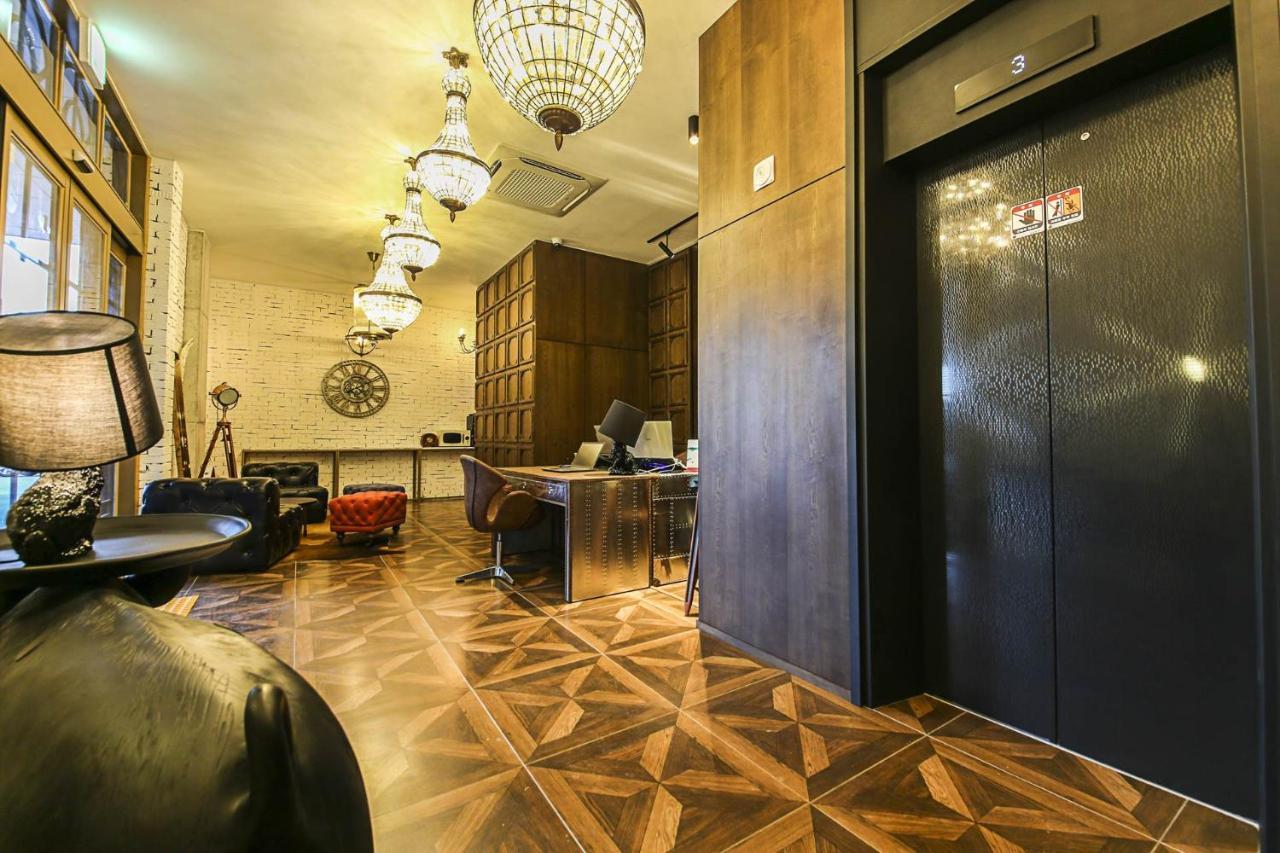 Lerocherrouge Hotel Chuncheon Extérieur photo